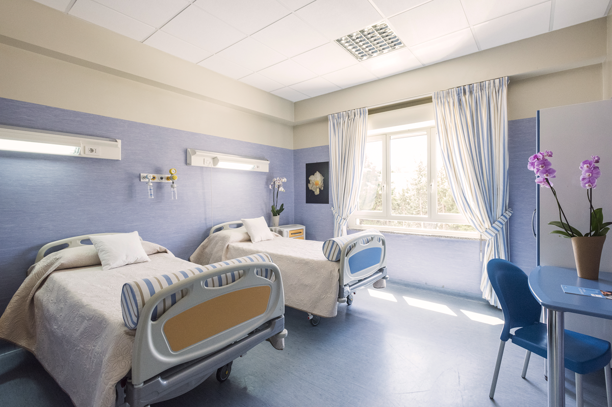 Quartu, il dramma dei pazienti anziani delle case di cura: il Comune chiede di utilizzare l’ospedale Covid