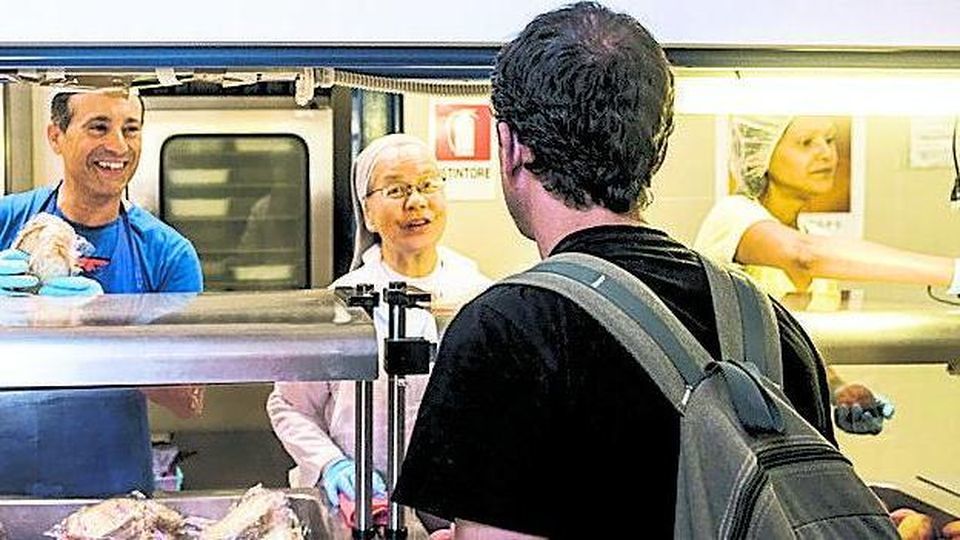 “Sono disperato, non ho più i soldi e vorrei chiedere il buono spesa al Comune: però mi vergogno…”, storia di un sardo che soffre