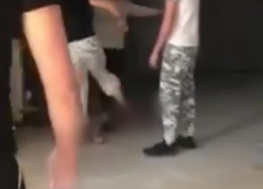 Cagliari, calci e pugni a Sant’Elia: il video choc finisce nelle mani della Polizia