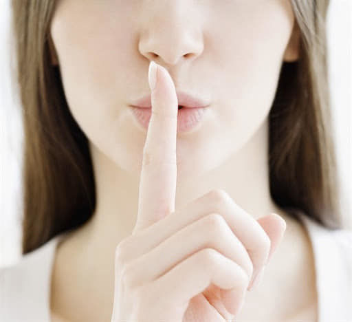 Pula, un familiare torna da Milano e il market viene preso di mira: “Basta con la caccia all’untore, chi rispetta le regole non ha colpe”