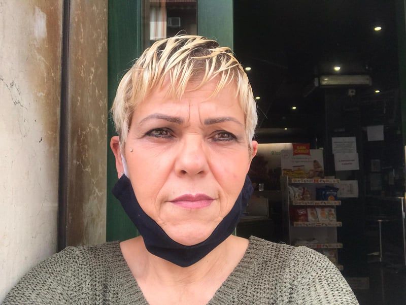 “Io, tabaccaia disperata di Cagliari: incassi crollati, devo utilizzare la pensione di mio figlio disabile”