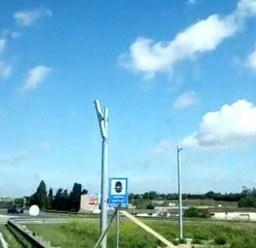 Nuovo autovelox a Selargius sulla ex 131 dir, il VIDEO dei lettori che anticipa l’impianto che sarà presto in funzione