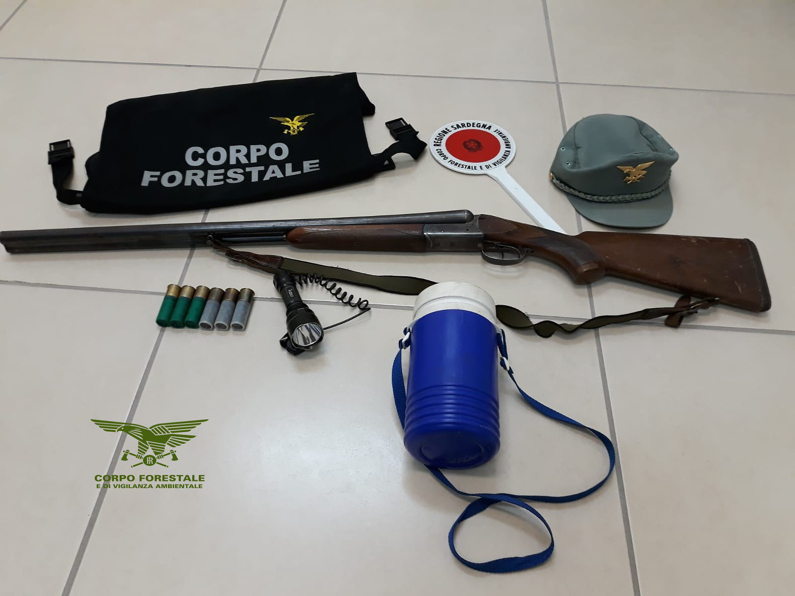 Due bracconieri sorpresi nella notte a Escalaplano: sequestrato un fucile