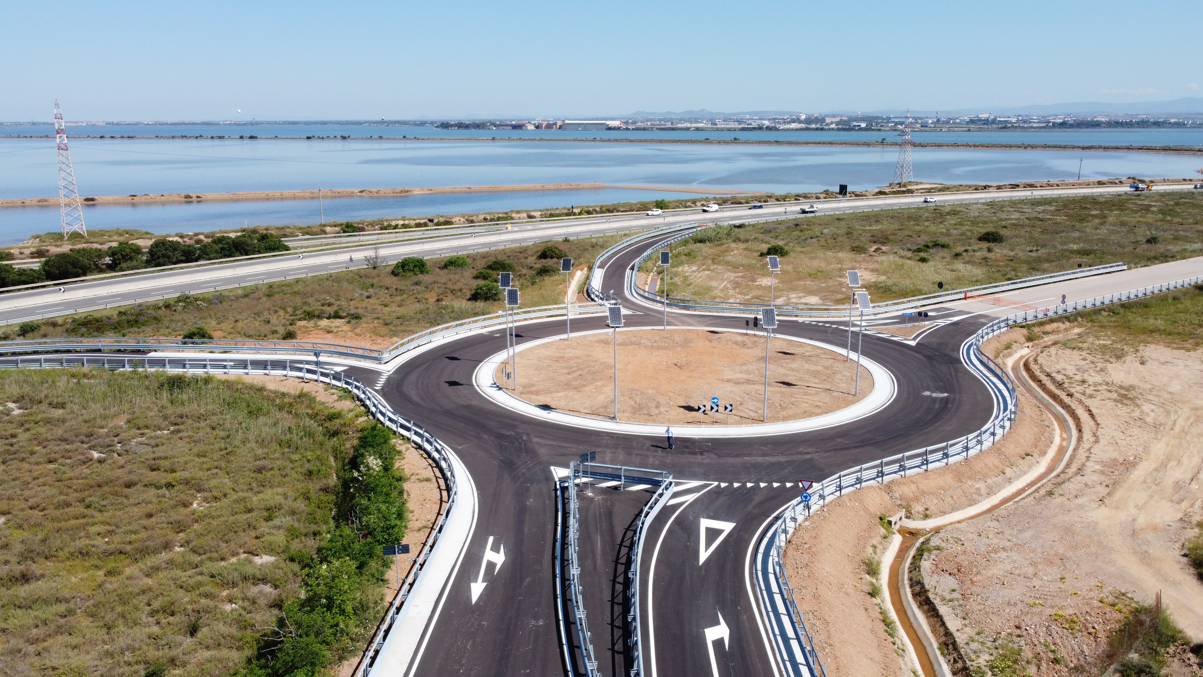 Cagliari, taglio del nastro per la nuova viabilità al Porto Canale e zona Industriale