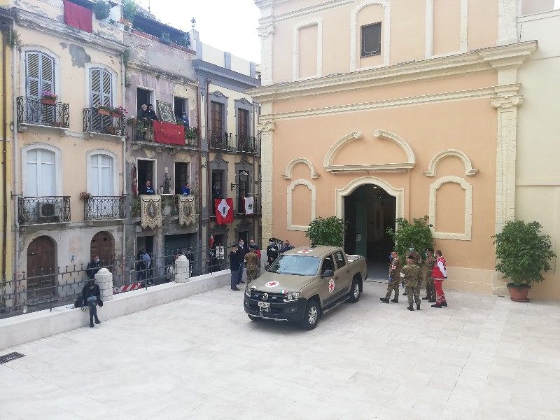 Sant’efisio in solitaria da Cagliari a Nora, il viaggio storico del martire guerriero 