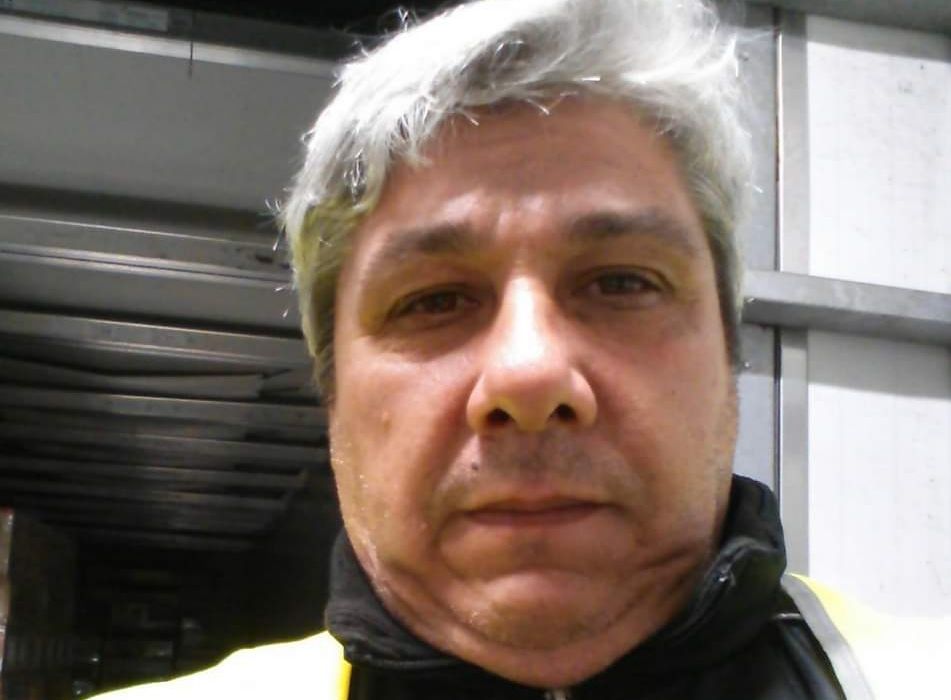 Le lacrime di Francesco, autotrasportatore sardo: “Non vedo la mia famiglia da 4 mesi, la quarantena perchè?” (VIDEO)