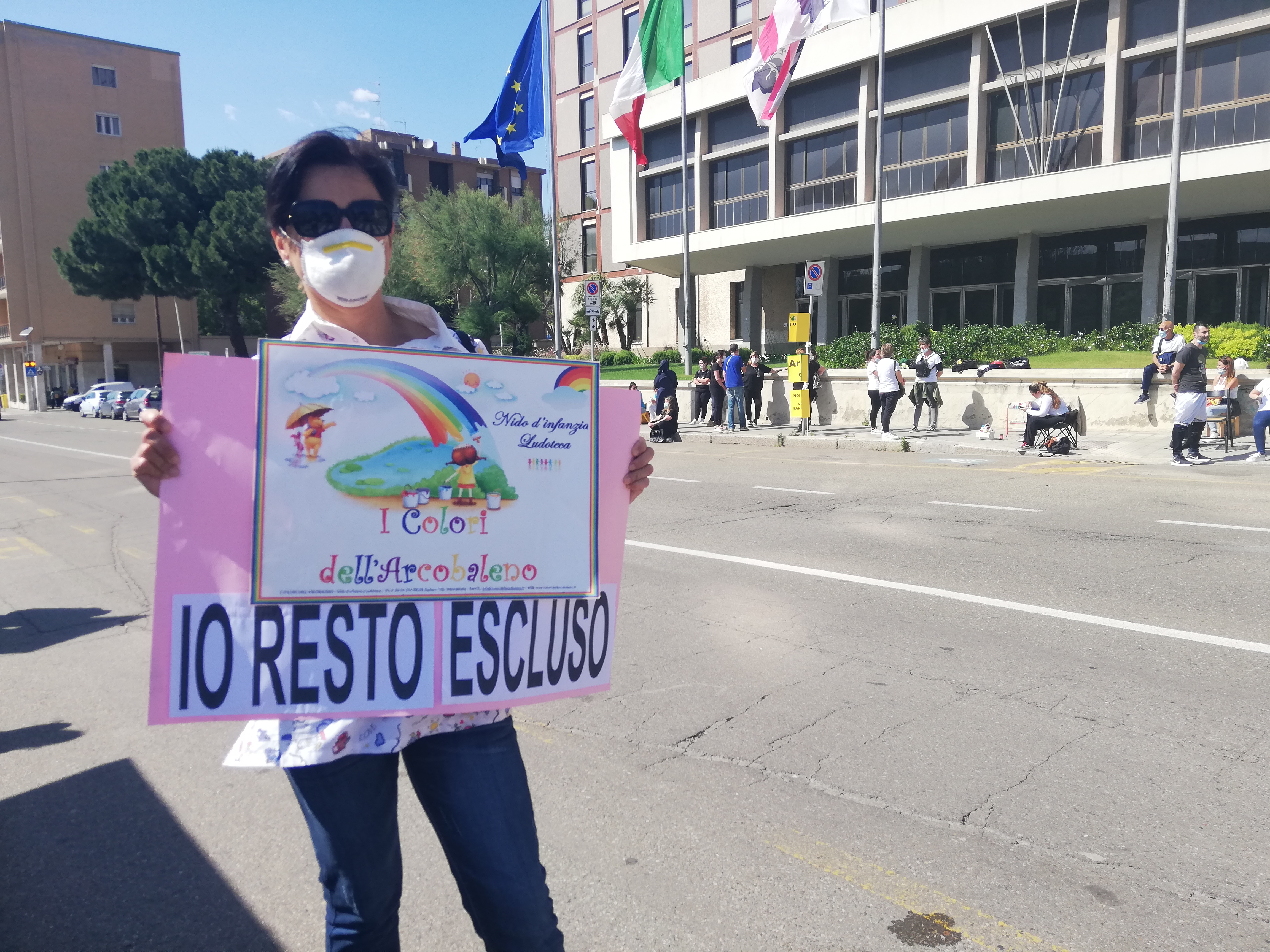 Cagliari, l’sos degli asili e scuole materne private: “Maestre senza stipendio e niente cassa integrazione”