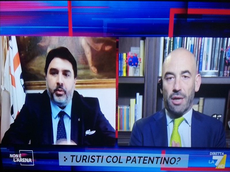 Turisti in Sardegna, Solinas da Giletti: “Certificato per chiunque arrivi, nessun razzismo contro il nord”