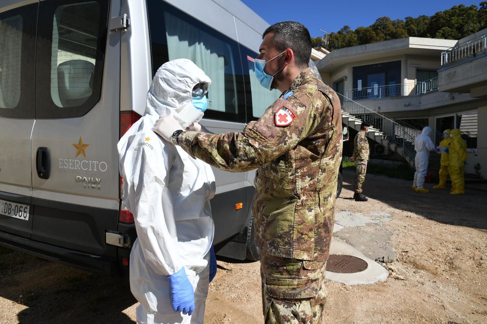 Covid-19, al via lo screening di medici e infermieri nelle case di riposo della Gallura