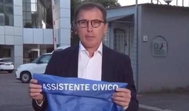 Assistenti civici, ok da Palazzo Chigi: “60mila volontari ma non saranno sentinelle anti-spritz”