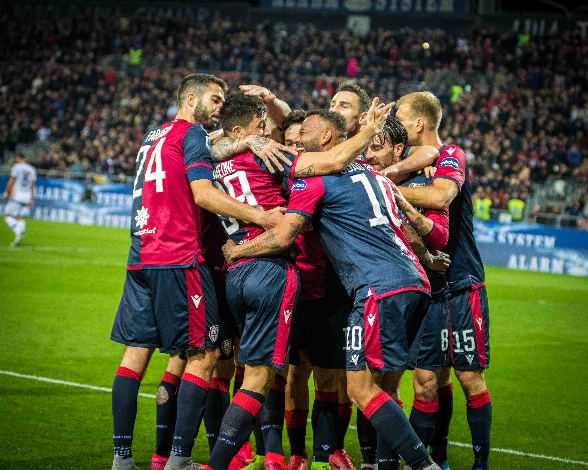 Coronavirus, test sierologico ai giocatori del Cagliari: tutti negativi