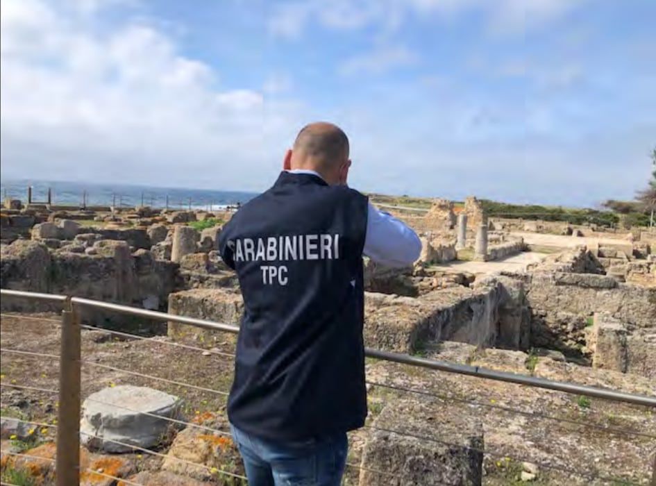 Il Coronavirus non ferma i tombaroli, due persone nei guai a Cagliari e Nuoro