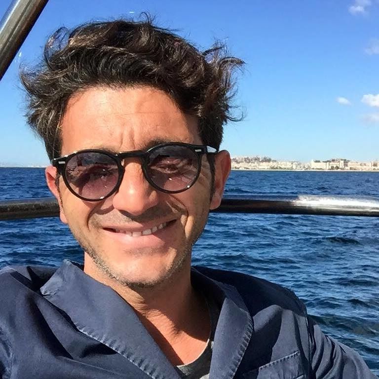 Cagliari, tutti a distanza nei locali: “Addio al rito dell’aperitivo”