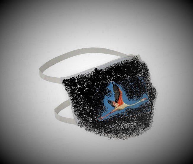 Cagliari, il must delle mascherine: su tutti vince il fenicottero, simbolo della città