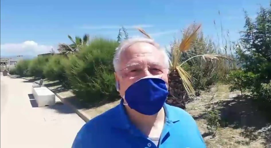 Franco, da Senorbì al Poetto: “Passeggiata con la mia nipotina dopo due mesi in casa”