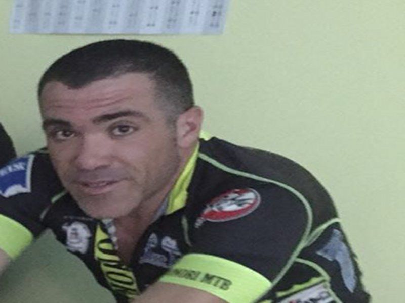 Sant’Andrea Frius piange Federico Mannai, l’imprenditore stroncato da un infarto a 38 anni nel suo furgoncino