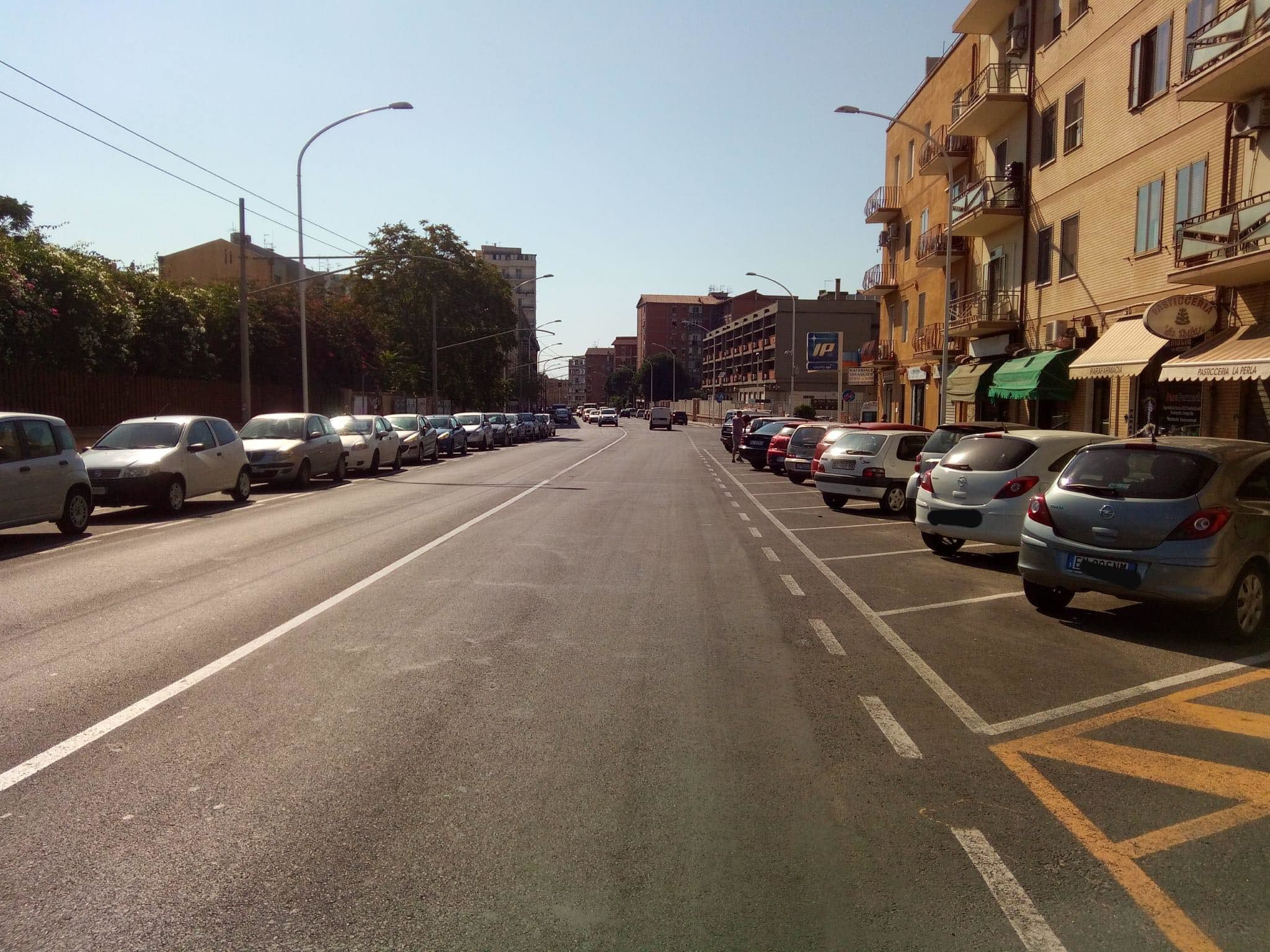 Cagliari, anziano travolto da un’auto mentre attraversa la strada: finisce all’ospedale