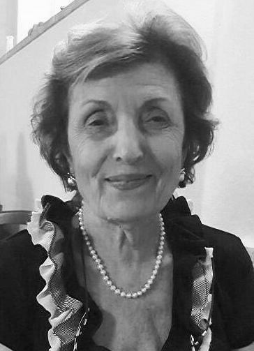 “Nel ricordo della nostra amatissima e dolcissima Anna Maria Muru Erdas”