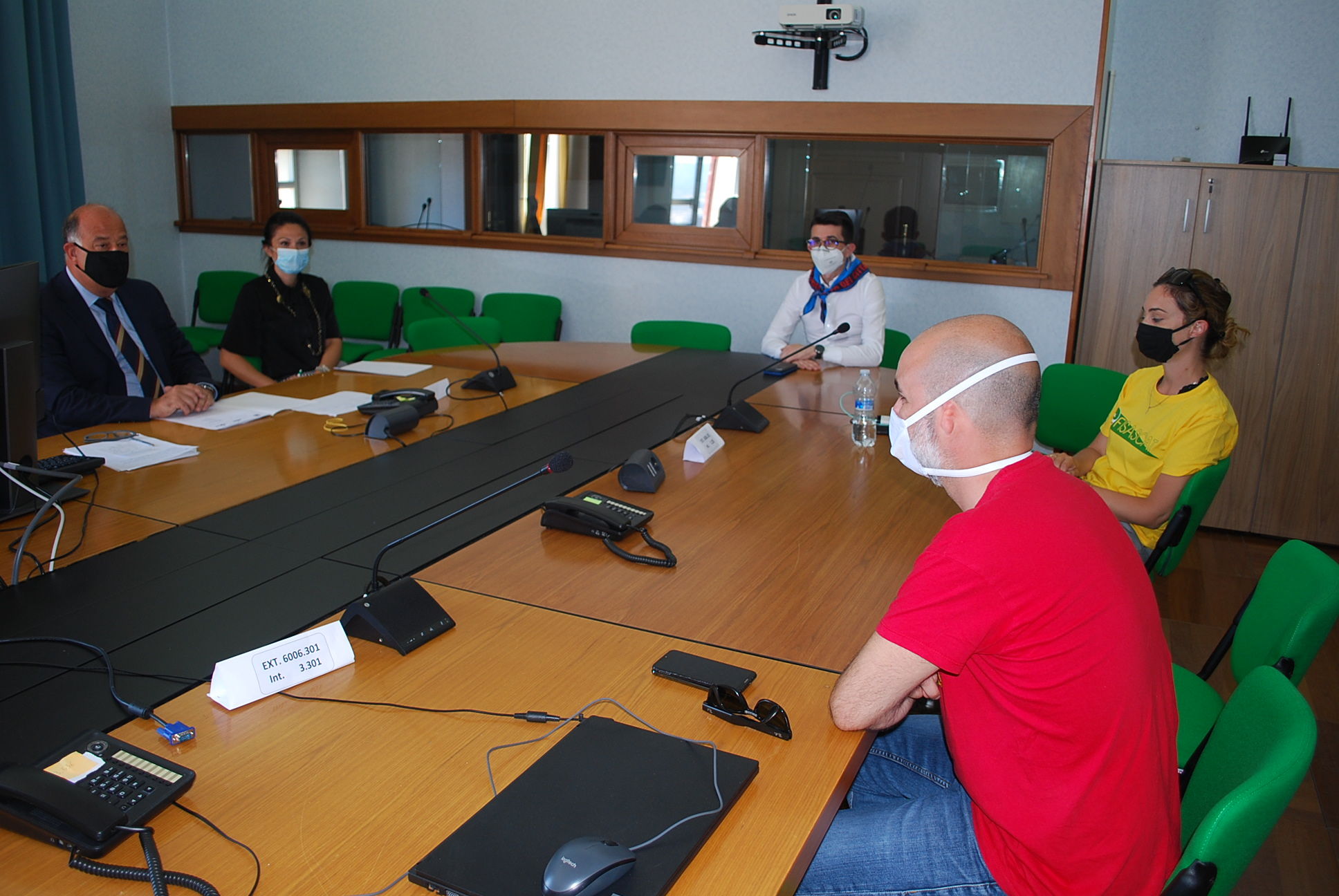 Lavoratrici delle mense e della pulizia delle scuole, estate senza soldi a Cagliari