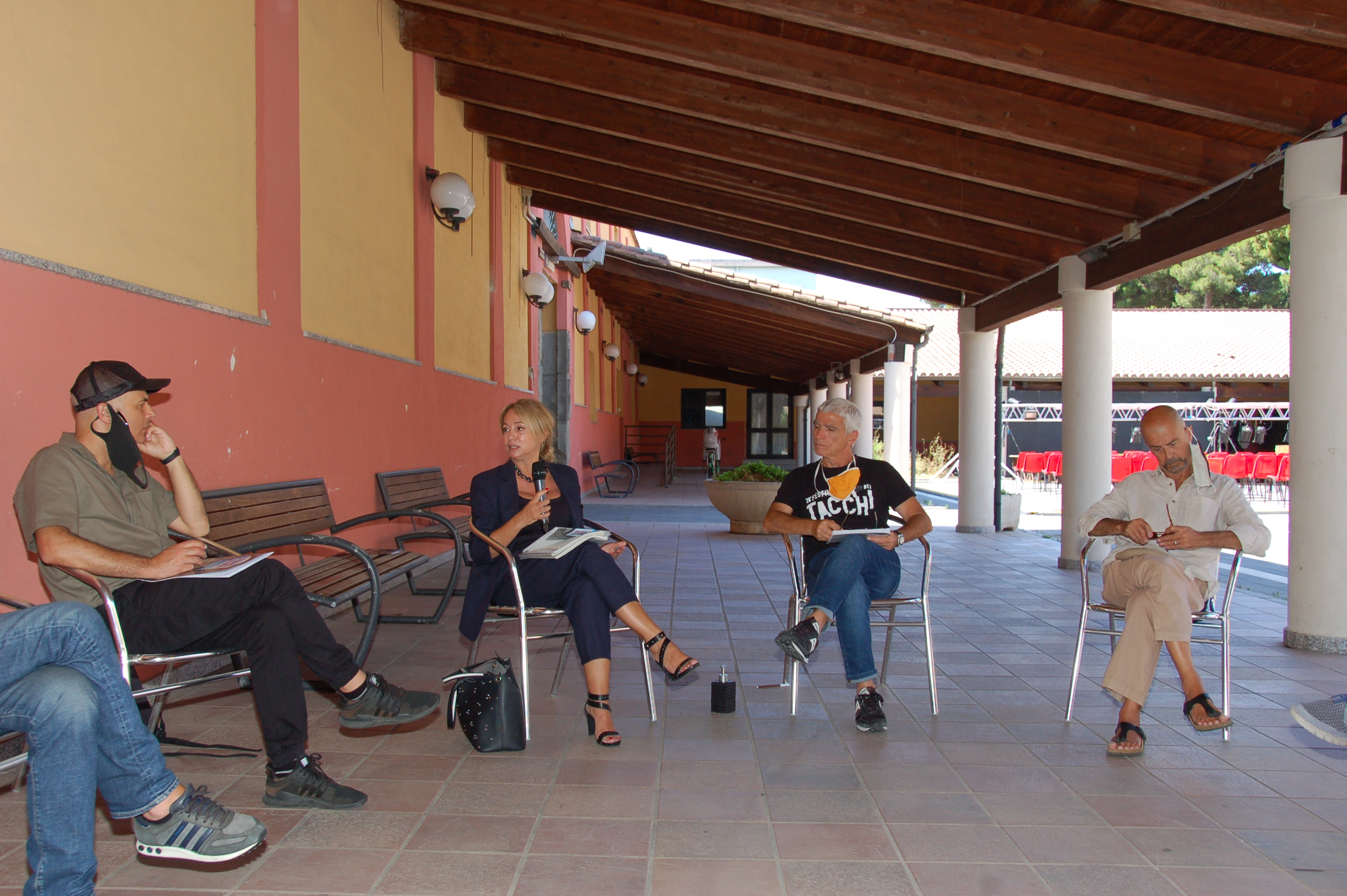 Riparte la stagione del Teatro la Vetreria di Pirri: la Cultura riparte nel nome di Gigi Riva