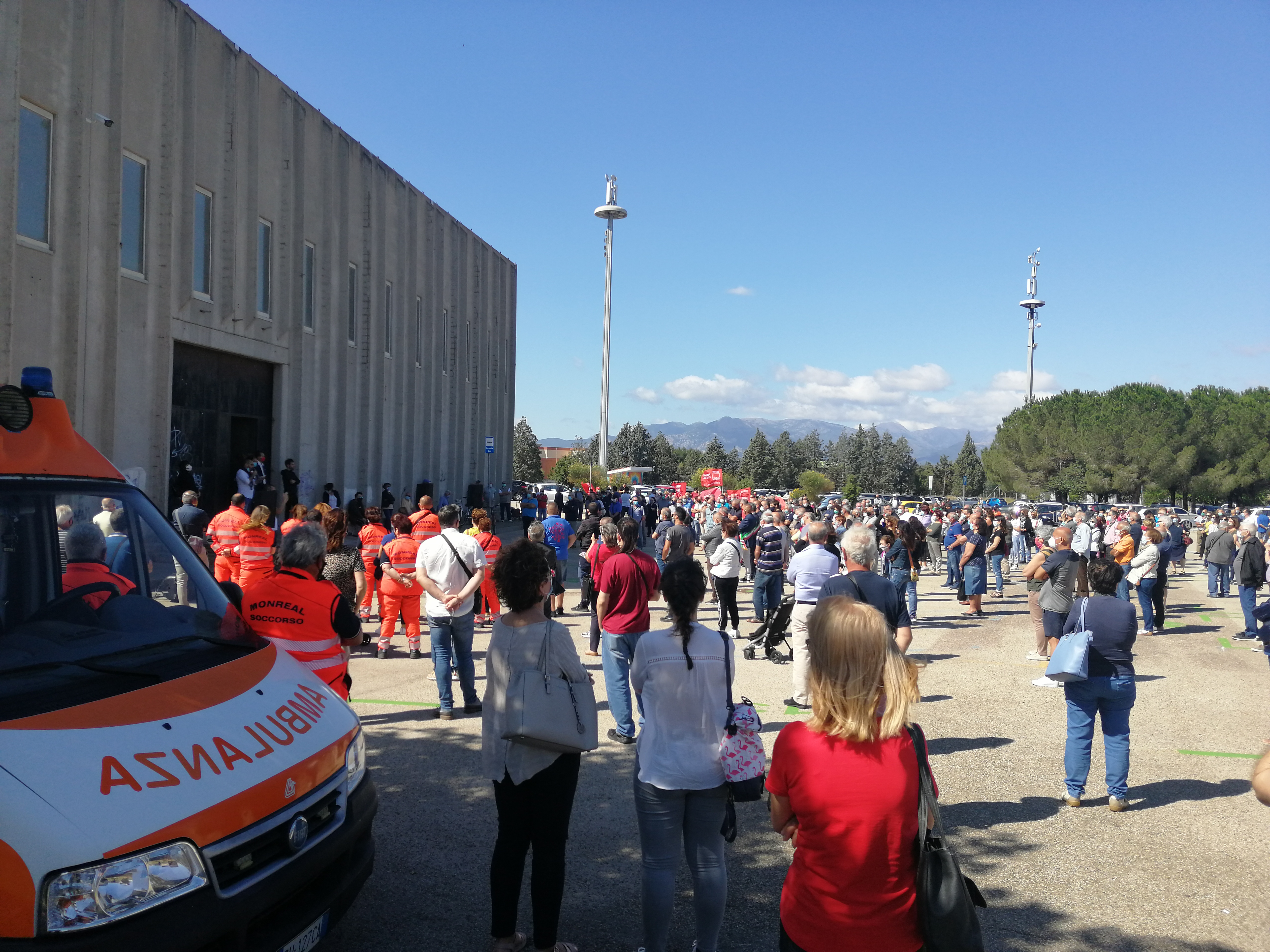 San Gavino, in piazza per dire no al trasferimento della Diabetologia