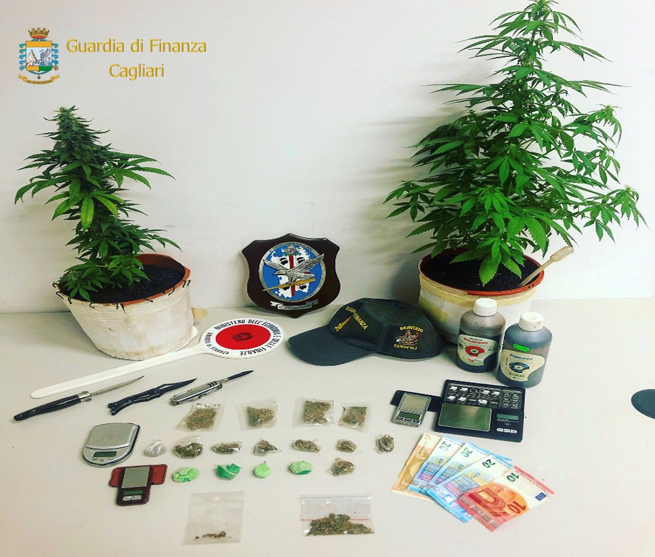 Giovane cagliaritano sorpreso con la droga in via del Fangario: arrestato dai Baschi Verdi