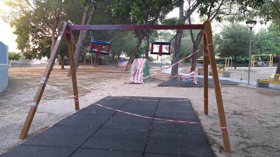 Ancora sigilli nei parchi giochi di Cagliari e hinterland: “I bambini i veri sacrificati della pandemia”