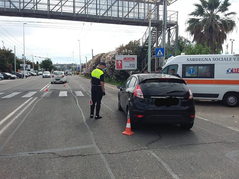 Cagliari, tamponamento in viale Marconi: un ferito