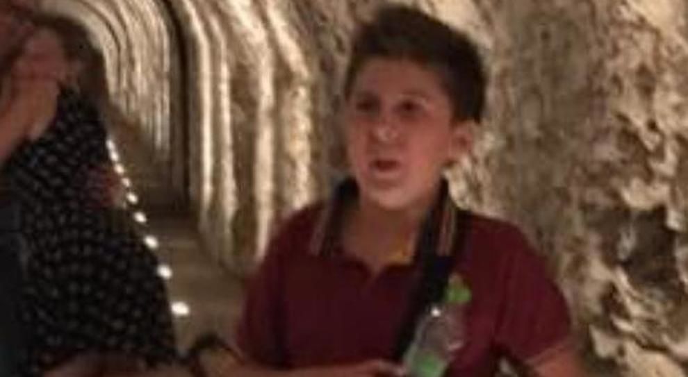 Povero Mattia, travolto e ucciso a 14 anni da un’auto “che viaggiava come un missile a 300 all’ora”