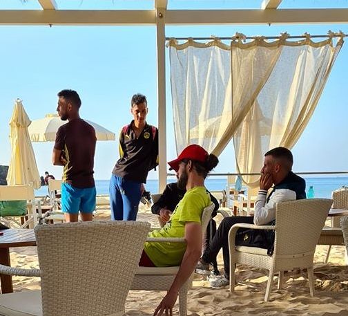 Migranti, 45 algerini sbarcati a Chia in due giorni