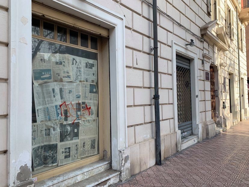 Cagliari, una vera ecatombe di negozi tra via Dante e dintorni: la strage del commercio quasi in silenzio