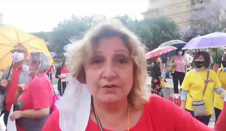 “Agenzia di viaggio a Cagliari senza prenotazioni, bollette puntuali: voglio soldi dalla Regione”