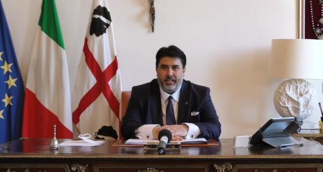 “Sardegna sicura con app e registrazione dei turisti, ci saranno voucher e buoni”