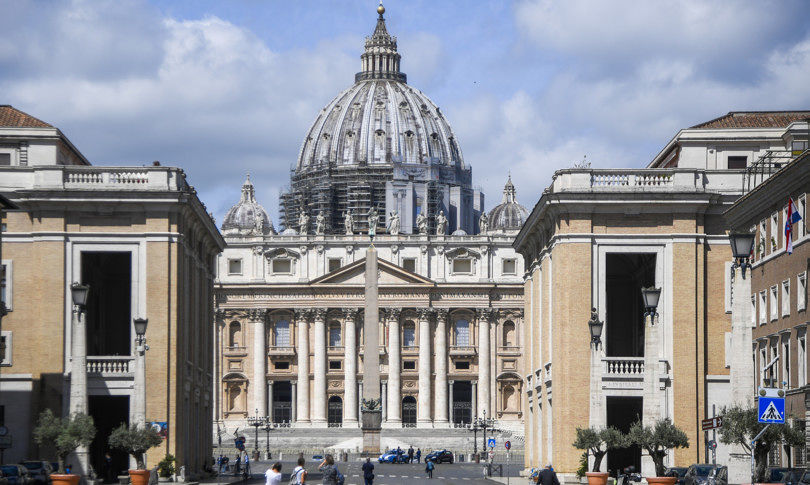 Hacker cinesi nella rete di computer del Vaticano: violati i domini della diocesi a Hong Kong