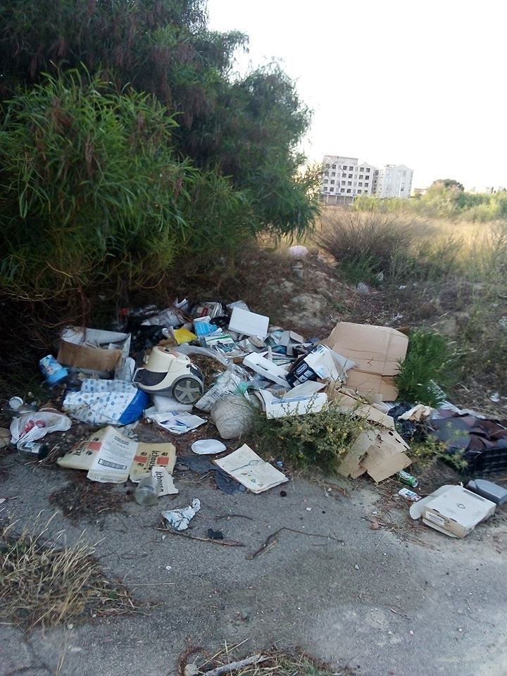 “Grazie Truzzu, per questi 382 giorni di Aliga: città sempre più sporca, guardate via Jenner”