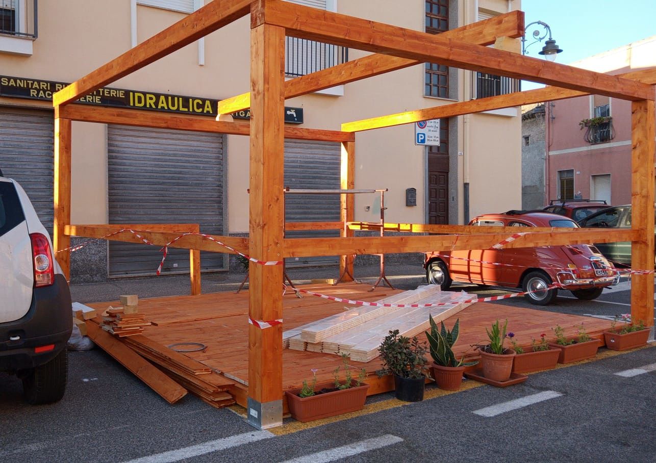 “Monserrato, il suolo pubblico dato ai ristoranti ha tolto tanti parcheggi ai cittadini: così non funziona”