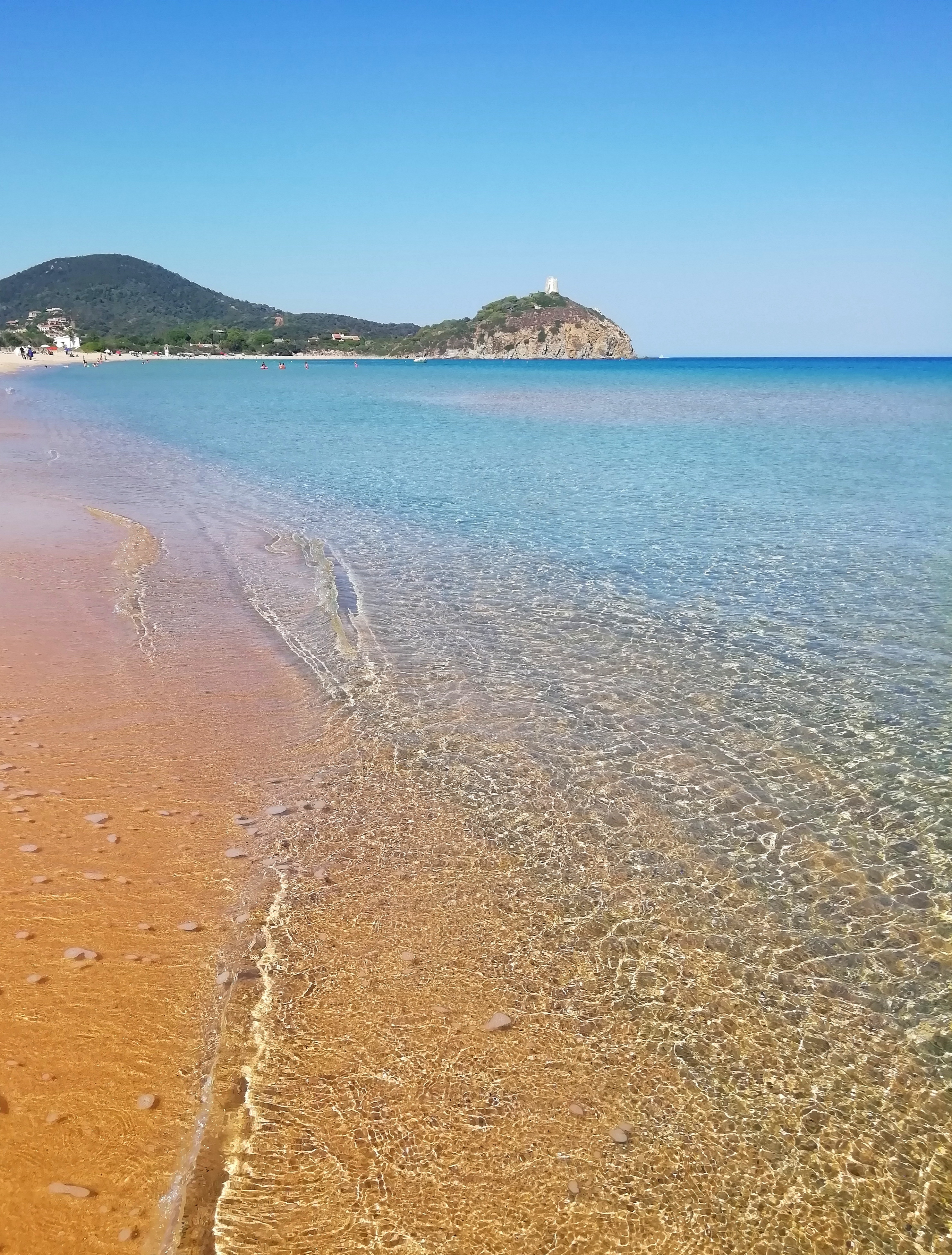 Chia, il mare paradiso della spiaggia di Monte Cogoni: lo scatto mozzafiato di Marta