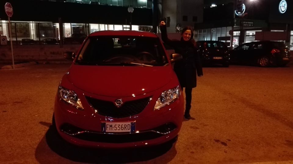 “La mia Lancia Y rossa rubata a Quartu mentre ero in spiaggia, aiutatemi a trovarla”