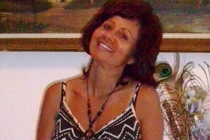 Luana, ammazzata a coltellate dalla figlia di 33 anni che poi si suicida gettandosi dal nono piano