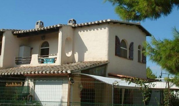 Ladri nelle case a Flumini, paura a Stella di Mare 2: “Un nordafricano è entrato in casa alle tre del mattino”