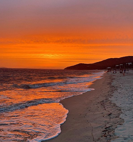 “La meraviglia di un tramonto in una giornata non proprio perfetta”, lo scatto di Enzo da Geremeas