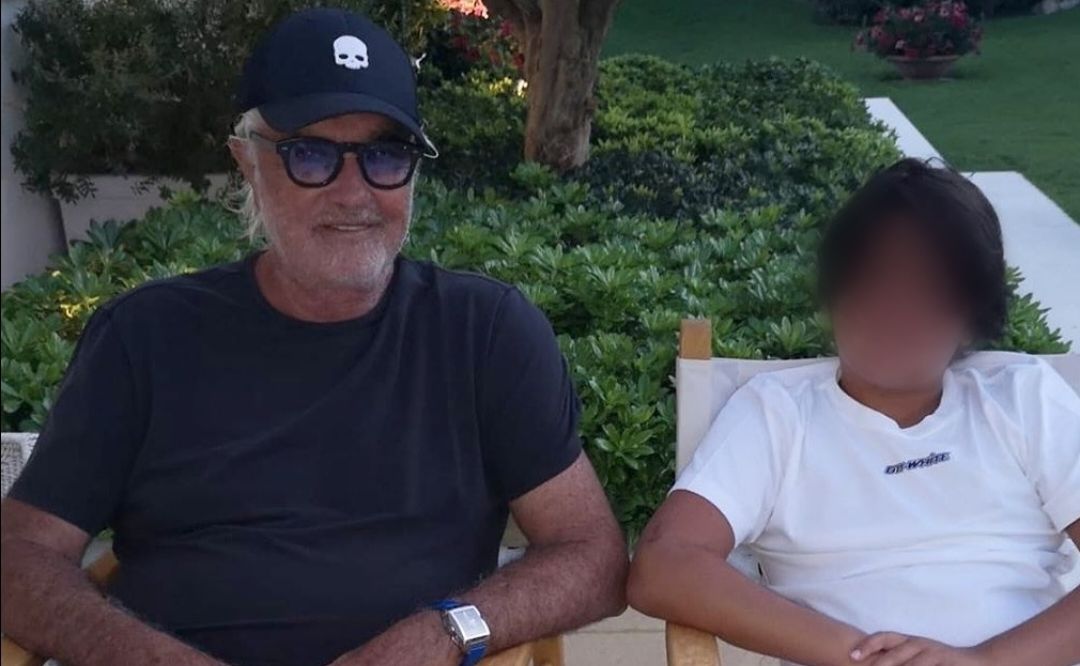Flavio Briatore sereno su Instagram con suo figlio: “Quattordici giorni passano veloci”