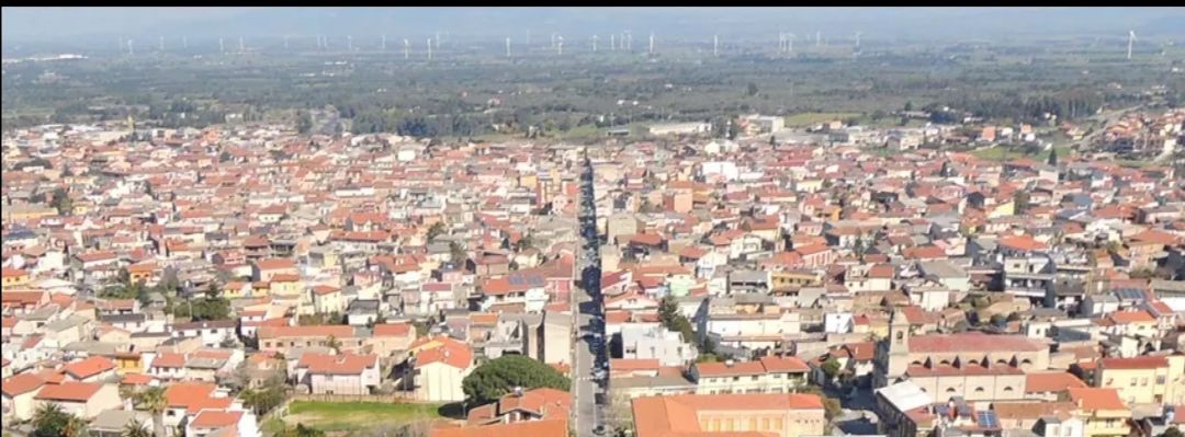 Scritte ingiuriose a Gonnosfanadiga, la solidarietà del sindaco verso i carabinieri