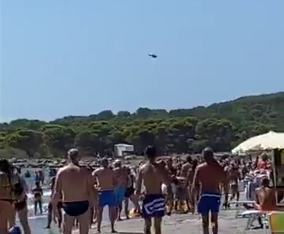 Grave incidente a Porto Pino: donna cade in barca e si ferisce alla testa