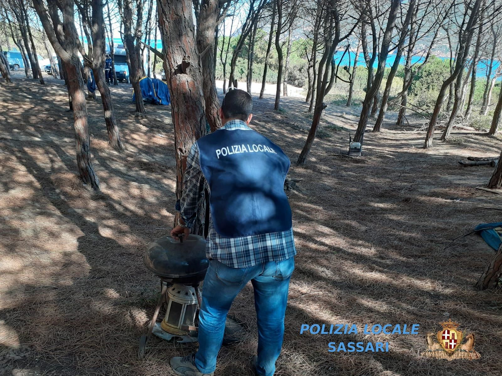 Pericolo incendi, pugno di ferro contro i campeggiatori abusivi: sequestri e sanzioni nel Sassarese