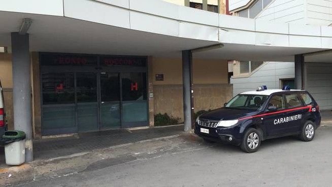 Bimbo morto a Modica, la mamma è indagata per omicidio: “Riscontrate brutali percosse”