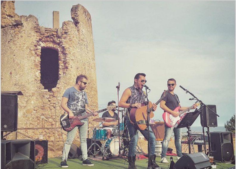 Ferragosto a Pula con Piel Canela e Loungedelica, nell’estate 2020 eventi anche a Nora sino a settembre: tutti gli appuntamenti