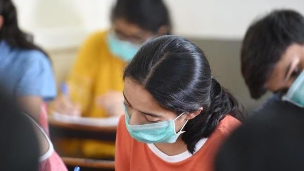 Coronavirus, le Regioni dicono “sì” alle regole dell’Iss: mascherina dai 6 anni