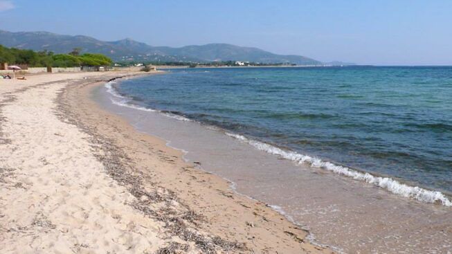 Allarme cessato a Quartu, sì a bagni e tuffi nella spiaggia di Sant’Andrea