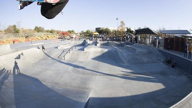 Cagliari, addio al vecchio campo di calcio: in via Pessagno arriva il nuovo skate park